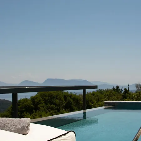 Amalfi Lefkada