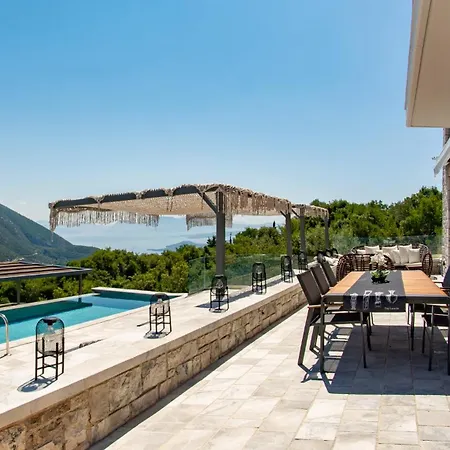 Villa Amalfi Lefkada *