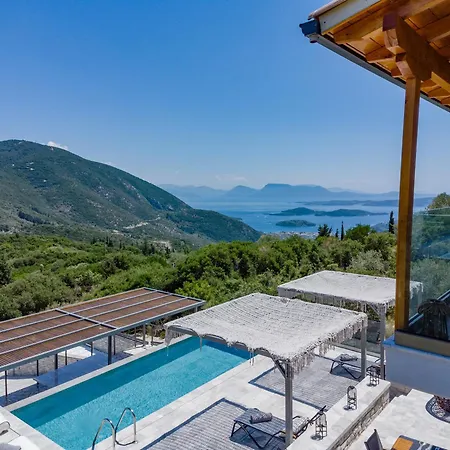Amalfi Lefkada
