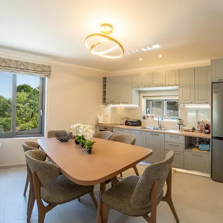 Villa Amalfi Lefkada Vavkerí